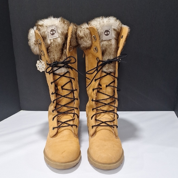 Women's Timberland Fur-Trim Boots- Size 5.5 - Picture 2 of 15